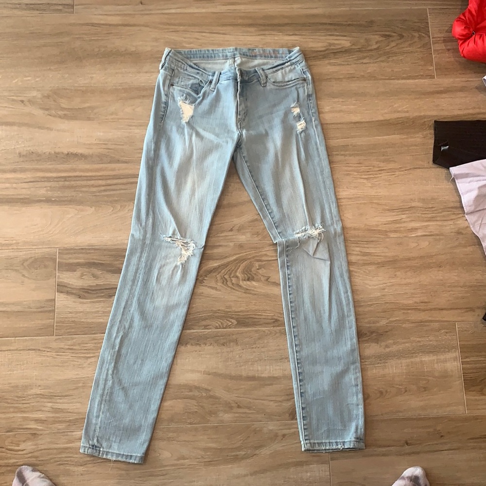 Blank nyc denim ripped jeans size 28